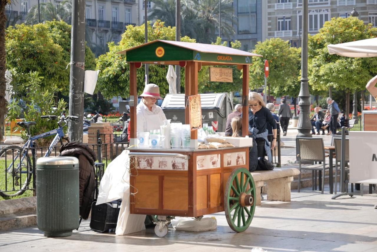 Travel Habitat Ave Sorolla Suites Valencia Kültér fotó
